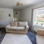 Charming 2br Maisonette In Center Карлайл