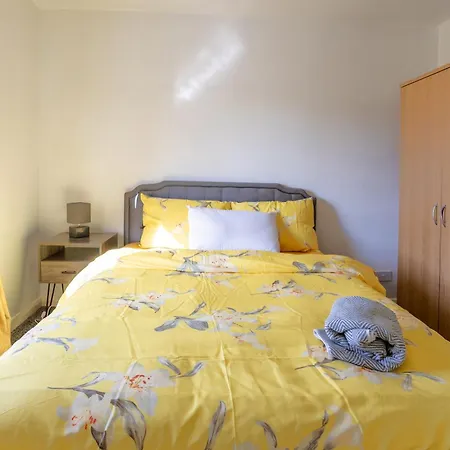 Charming 2br Maisonette In Center Ferienhaus